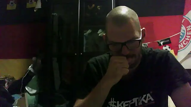 Die-geile-Sau online show from September 23, 2025, 7:50 pm