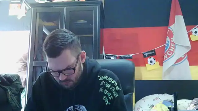 Die-geile-Sau online show from March 19, 2026, 12:53 pm