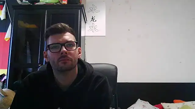 Die-geile-Sau online show from April 7, 2026, 1:33 pm