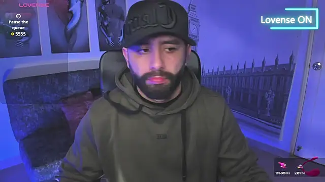 jhon bear03 online show from October 14, 2025, 11:11 am