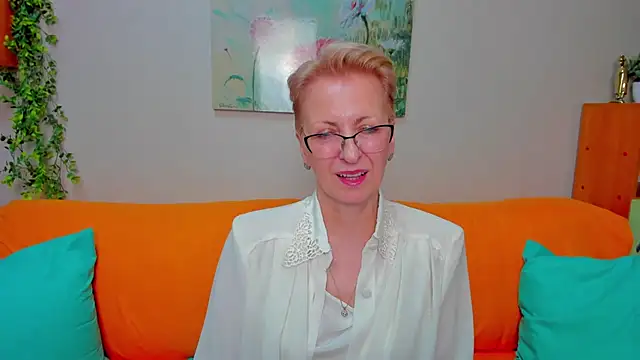 iamyourdream89 online show from March 30, 2026, 9:05 pm