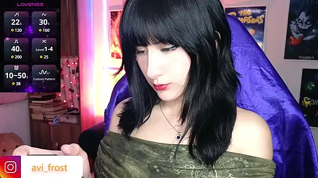 Snapshot of avi_frost chatting on March 14, 2025, 5:59 am avi frost online show from March 14, 2025, 5:59 am