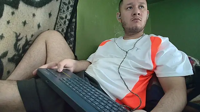 sweet cock28 online show from September 11, 2025, 3:34 pm