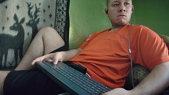 sweet cock28 online show from March 11, 2026, 3:29 pm