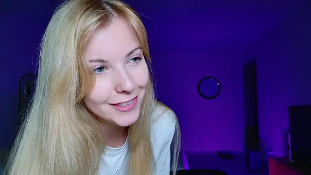 Snapshot of Cassycum chatting on November 20, 2025, 8:41 pm Cassycum online show from November 20, 2025, 8:41 pm