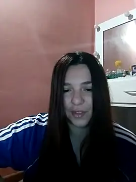 Oxitocina2000 online show from October 18, 2025, 1:30 am