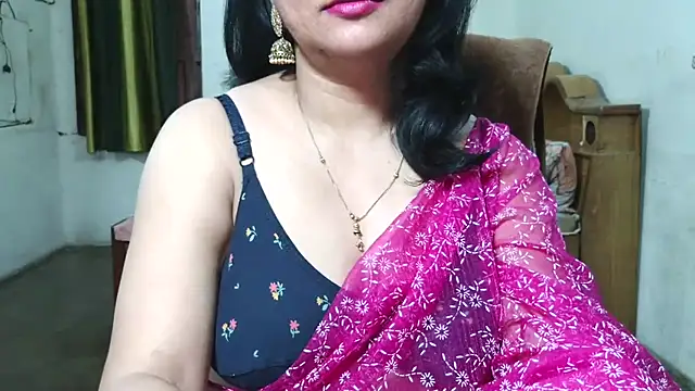 Cute Mahi22 online show from October 14, 2025, 6:09 pm