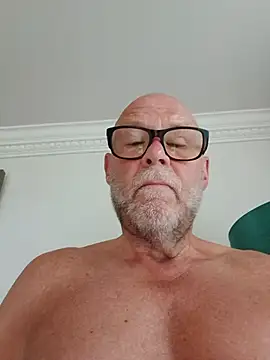Tempted1973 online show from May 29, 2026, 5:16 am