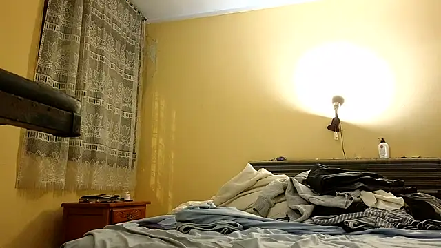 Carlafoxxx online show from February 20, 2026, 4:42 am