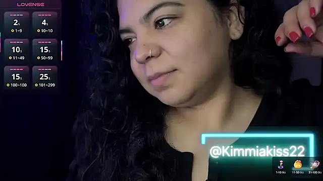 kimmiakiss22 online show from October 14, 2025, 6:09 pm