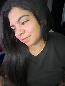 kimmiakiss22 online show from October 16, 2025, 6:31 pm