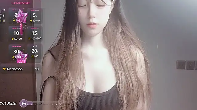 VaerySaenz online show from October 17, 2025, 6:05 am