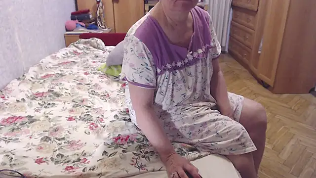 zarinafonliberman online show from October 15, 2025, 5:29 am