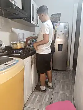 catire2323 online show from January 9, 2025, 2:11 am