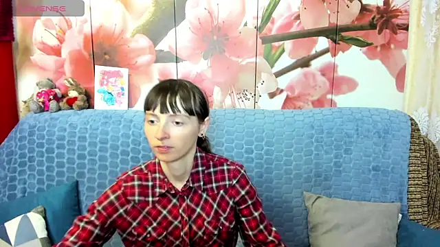 TayanaJons online show from May 30, 2026, 7:38 am