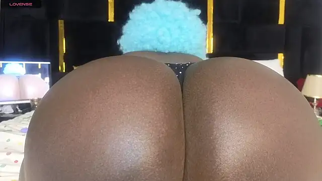 Sexy sharntel online show from October 12, 2025, 8:41 pm