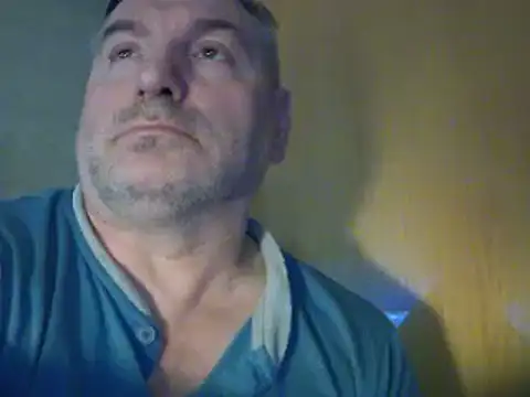 Snapshot of GYurmoka70 chatting on January 25, 2025, 9:46 pm GYurmoka70 online show from January 25, 2025, 9:46 pm