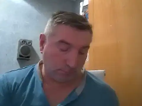 Snapshot of GYurmoka70 chatting on January 29, 2025, 8:04 pm GYurmoka70 online show from January 29, 2025, 8:04 pm