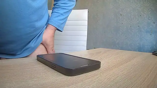 Snapshot of GYurmoka70 chatting on March 6, 2025, 9:03 am GYurmoka70 online show from March 6, 2025, 9:03 am