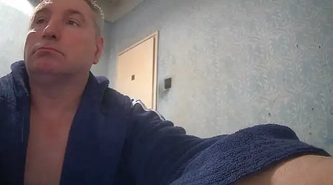 Snapshot of GYurmoka70 chatting on March 15, 2025, 7:16 pm GYurmoka70 online show from March 15, 2025, 7:16 pm