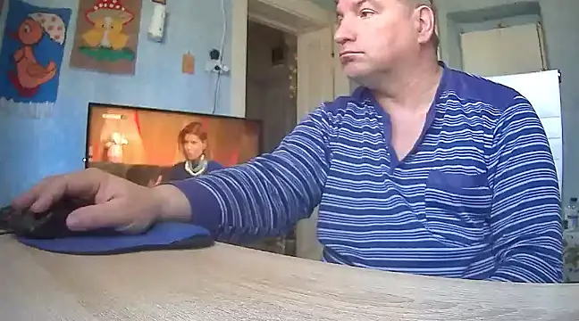 Snapshot of GYurmoka70 chatting on March 19, 2025, 8:23 am GYurmoka70 online show from March 19, 2025, 8:23 am