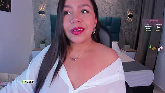 Snapshot of Catilica__sweetx chatting on November 6, 2025, 9:05 pm Catilica sweetx online show from November 6, 2025, 9:05 pm