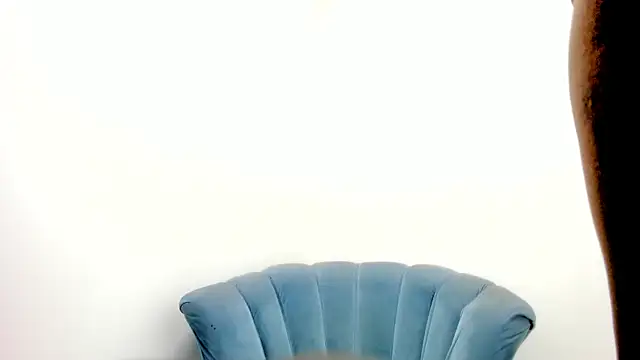 Snapshot of rihanna_abiodun chatting on October 14, 2025, 11:27 pm rihanna abiodun online show from October 14, 2025, 11:27 pm