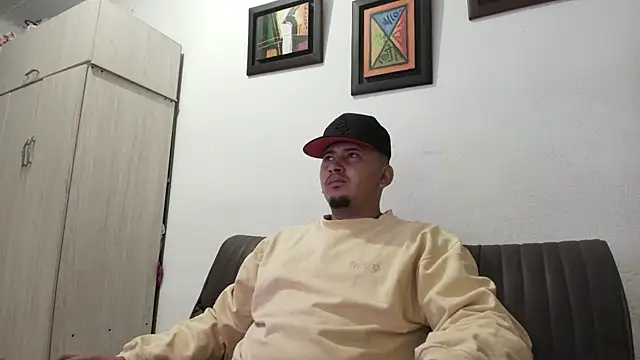 Snapshot of myke_andrade chatting on September 11, 2025, 6:13 am myke andrade online show from September 11, 2025, 6:13 am