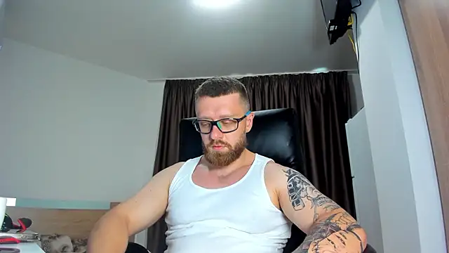 Snapshot of Findom_guy chatting on July 10, 2026, 4:09 pm Findom guy online show from July 10, 2026, 4:09 pm