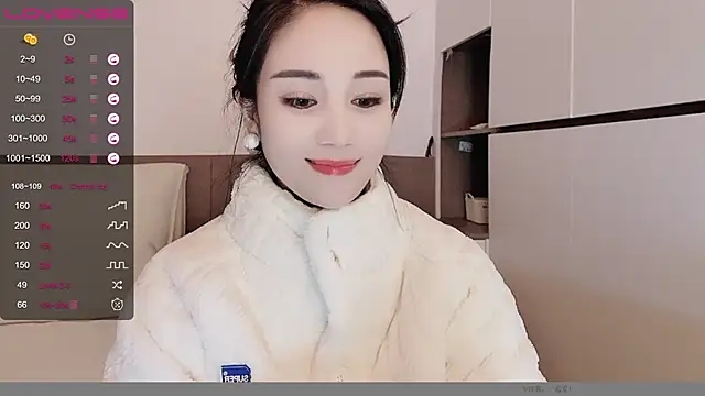 Snapshot of MIa59 chatting on December 27, 2024, 1:39 pm MIa59 online show from December 27, 2024, 1:39 pm