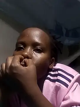 Queentesi online show from January 12, 2025, 5:54 pm