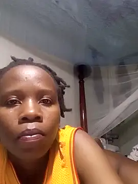 Queentesi online show from February 24, 2025, 5:53 pm