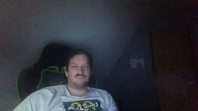 Golffahrer1982 online show from October 26, 2025, 10:25 pm