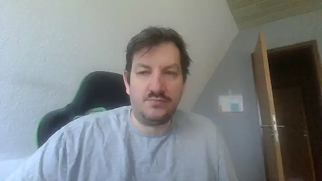 Golffahrer1982 online show from October 30, 2025, 10:16 am