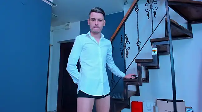 andboyfor6 online show from February 23, 2025, 9:33 am