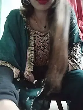 Snapshot of Noor_Darliing chatting on June 24, 2026, 3:11 pm Noor Darliing online show from June 24, 2026, 3:11 pm