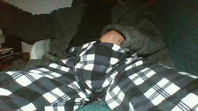 boy1983hot  online show from January 30, 2025, 11:55 pm