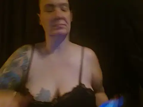 SimoneMoore online show from November 2, 2025, 6:27 am