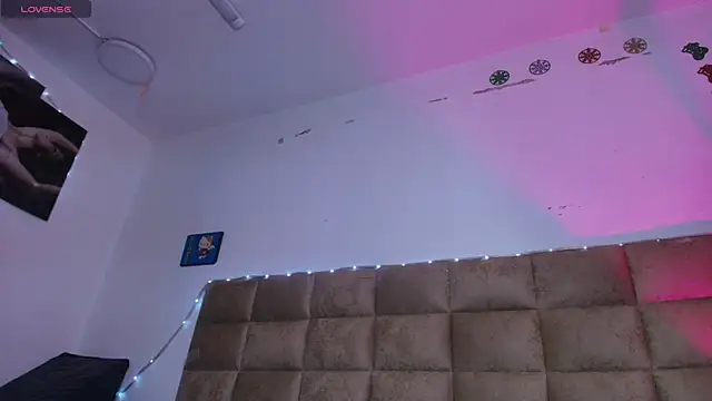  sex mia online show from September 28, 2025, 7:30 pm