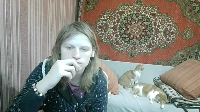 Kathlyn  Heath online show from February 19, 2026, 6:37 pm