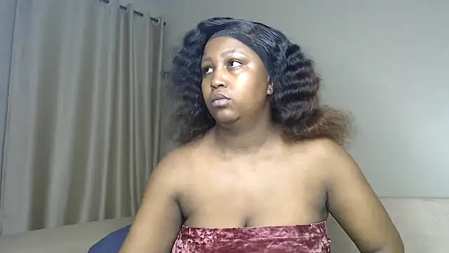 Snapshot of NIKKIE_LOVE chatting on October 14, 2025, 1:50 am NIKKIE LOVE online show from October 14, 2025, 1:50 am