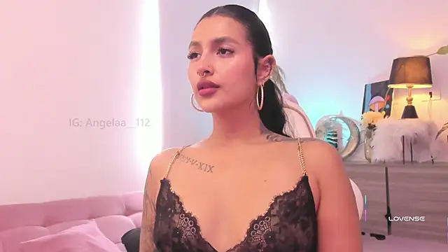 Anngel 1 online show from April 11, 2026, 5:17 pm