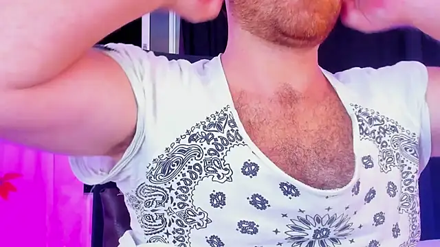 michacosio online show from February 4, 2025, 2:49 am