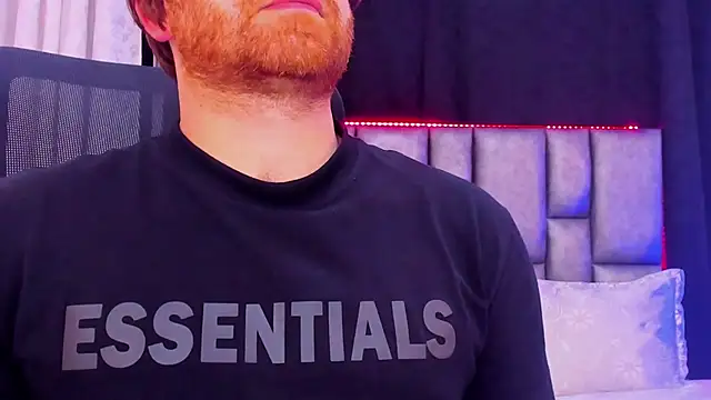 michacosio online show from February 10, 2025, 4:19 am