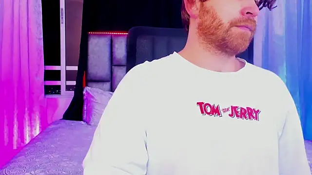 michacosio online show from February 12, 2025, 11:30 pm