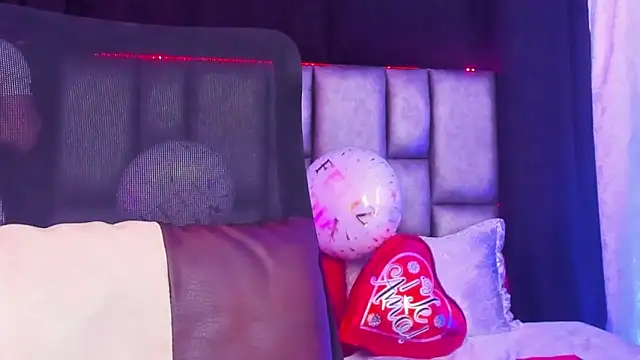 michacosio online show from February 15, 2025, 5:30 am