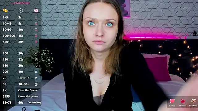 Linda Bryant online show from December 6, 2024, 4:03 am