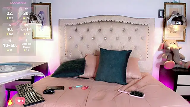 Snapshot of Rodd__y chatting on February 18, 2026, 7:32 pm Rodd y online show from February 18, 2026, 7:32 pm