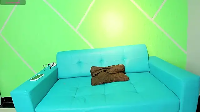 play sex18 online show from March 27, 2026, 9:03 pm