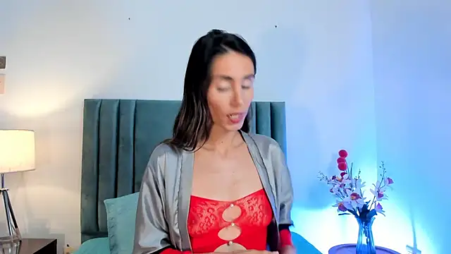 Nina Cavaali online show from December 26, 2024, 9:26 pm